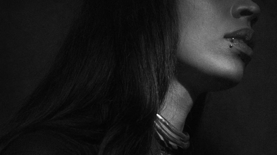 The Dark Orchestra, notes: Nkisi