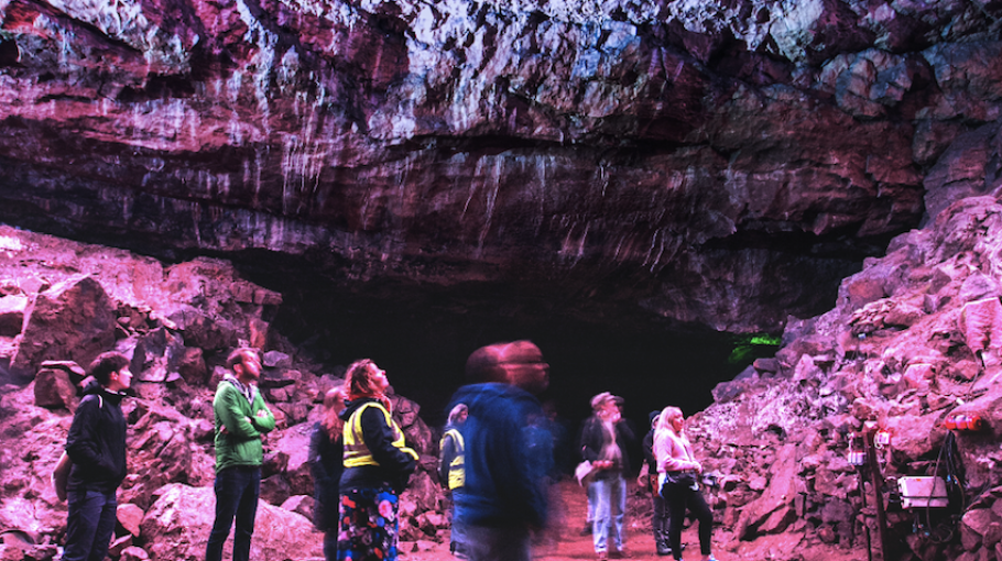 Taut Line \ Beatrice Dillon (2017)