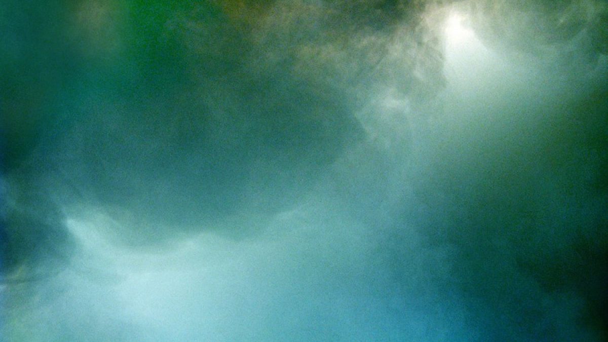 ZEE \ Kurt Hentschläger (2011)