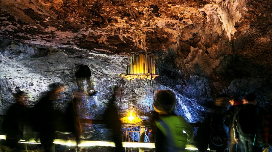 The Hive \ Ikbal Lubys & Tony Maryana (2017)