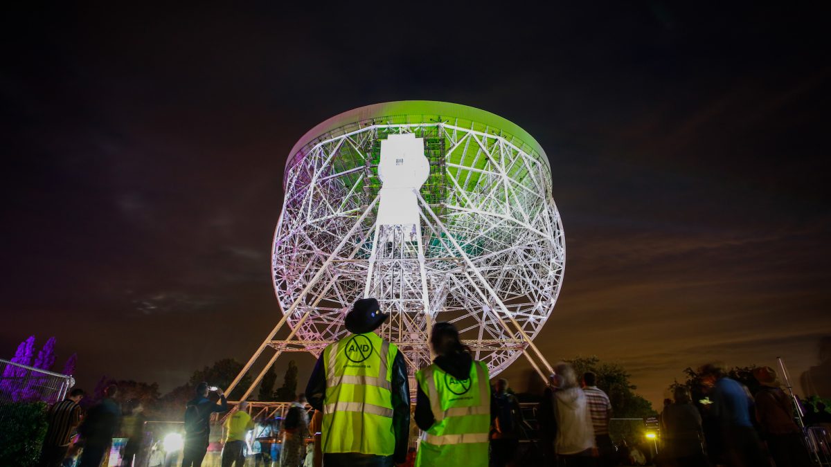 Making immersive soundscapes for COSMOS 2018 with Simon Jackson