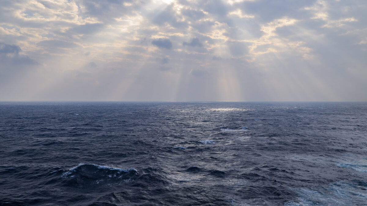 Deeper : Kate Davies